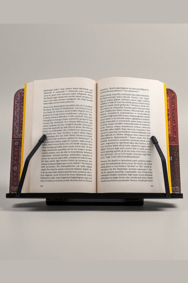 Filistin Baskılı Kitap Okuma Standı 